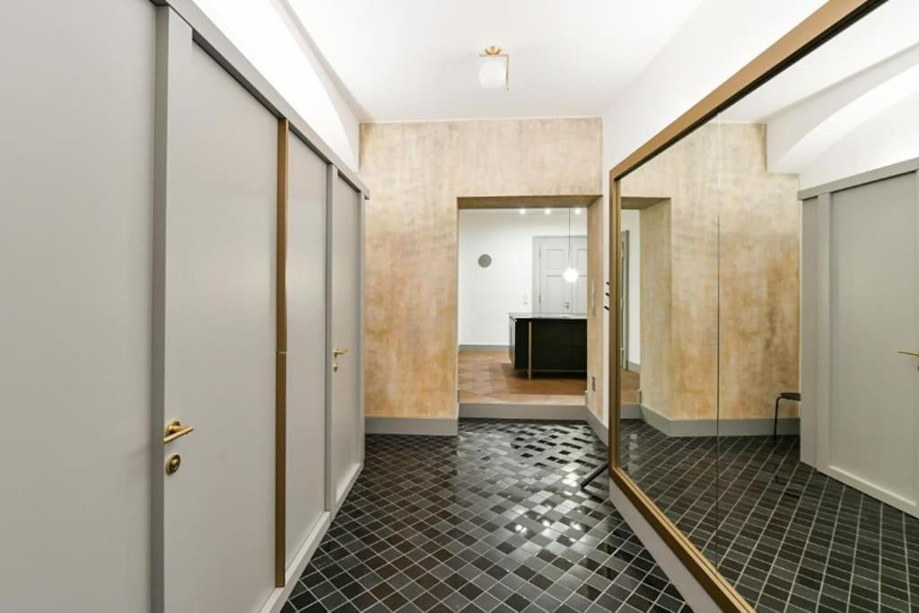 Luxury Old Town Apt, Parking Apartment ปราก ภายนอก รูปภาพ